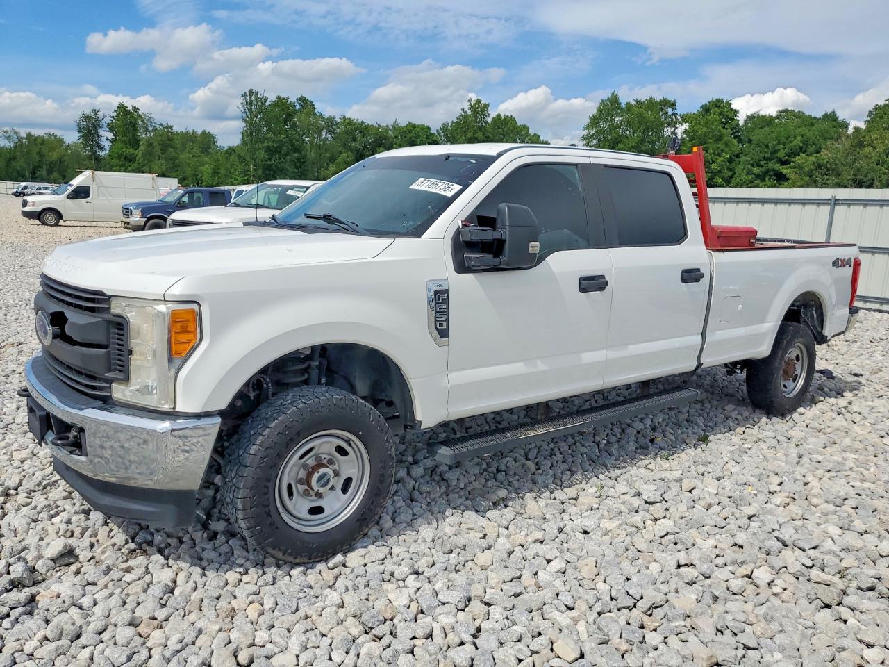 2017 Ford F250 Super Duty White vin: 1FT7W2B62HEF22718