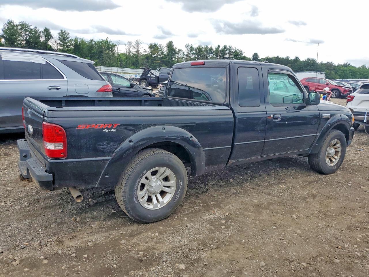 2010 Ford Ranger Super Cab Black vin: 1FTLR4FE5APA09282