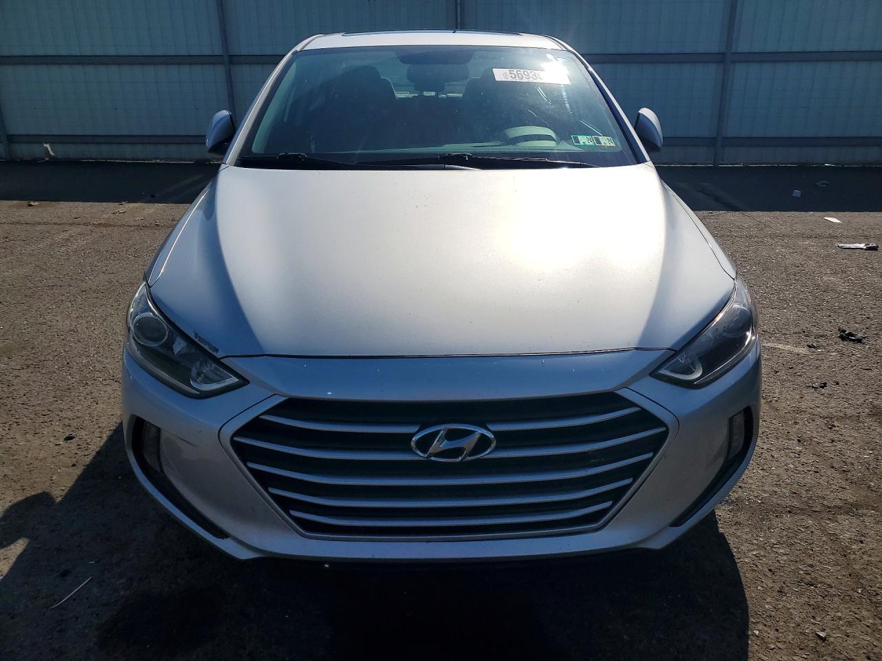 2018 Hyundai Elantra Value Edition Silver vin: 5NPD84LF4JH303756