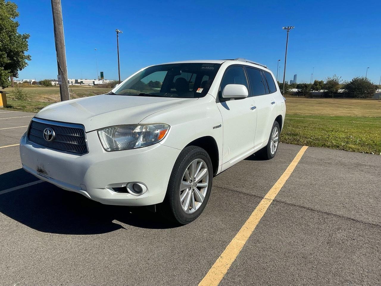 2008 Toyota Highlander Hybrid Limited White vin: JTEEW44A982015039