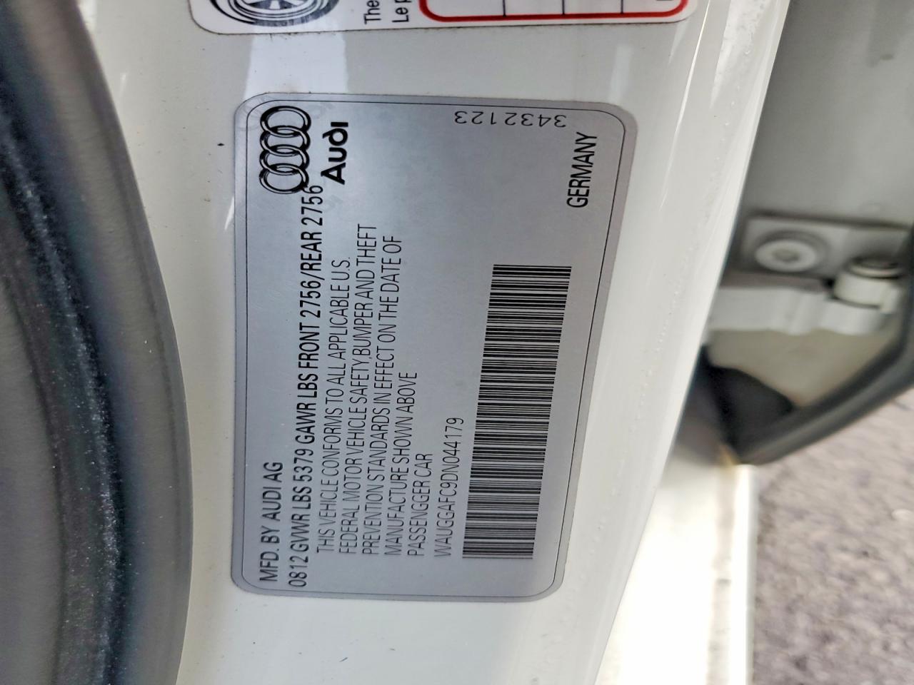 2013 Audi A6 Premium Plus White vin: WAUGGAFC9DN044179