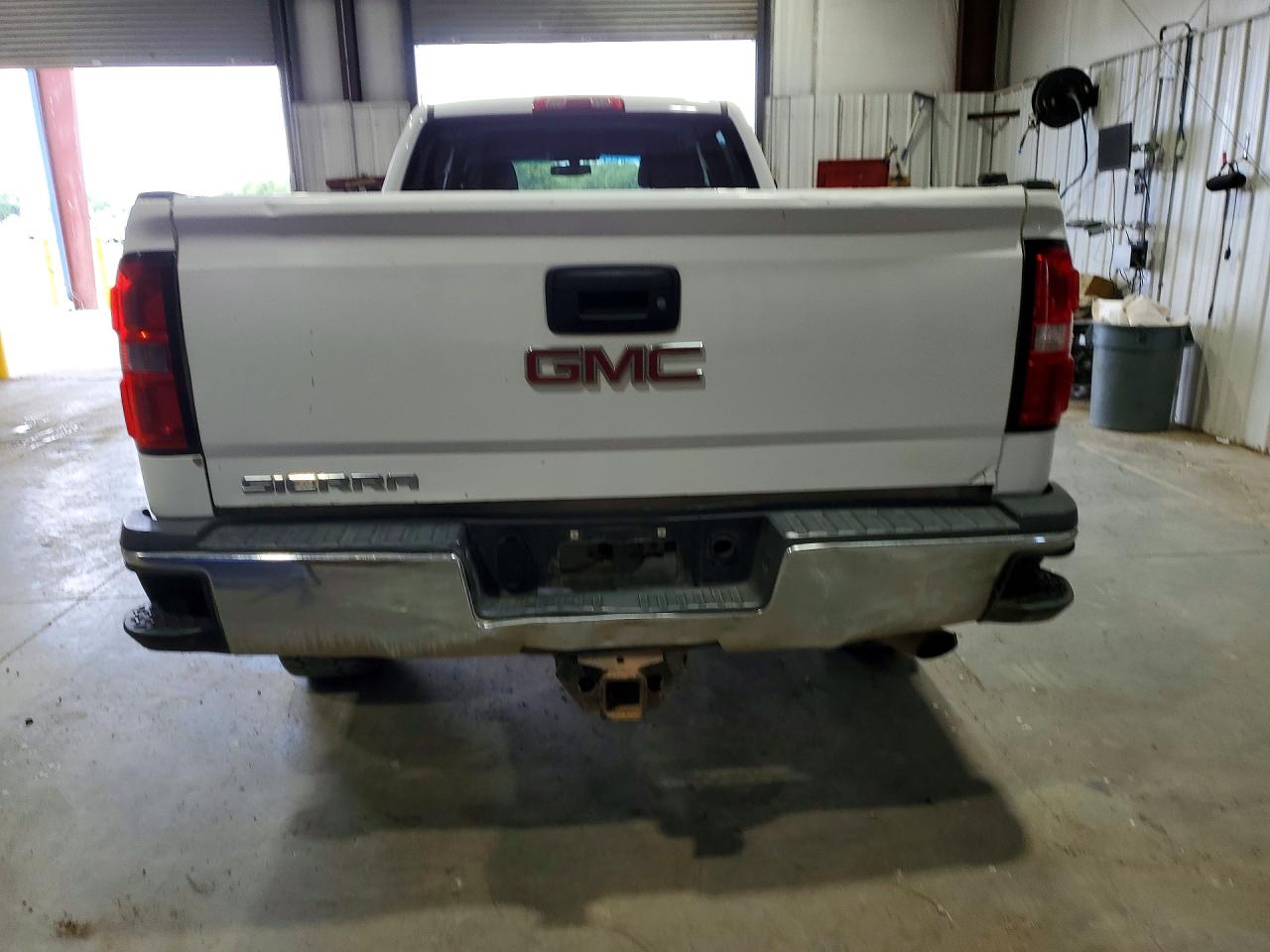 2015 Gmc Sierra K2500 Heavy Duty White vin: 1GT12XEG5FF175640