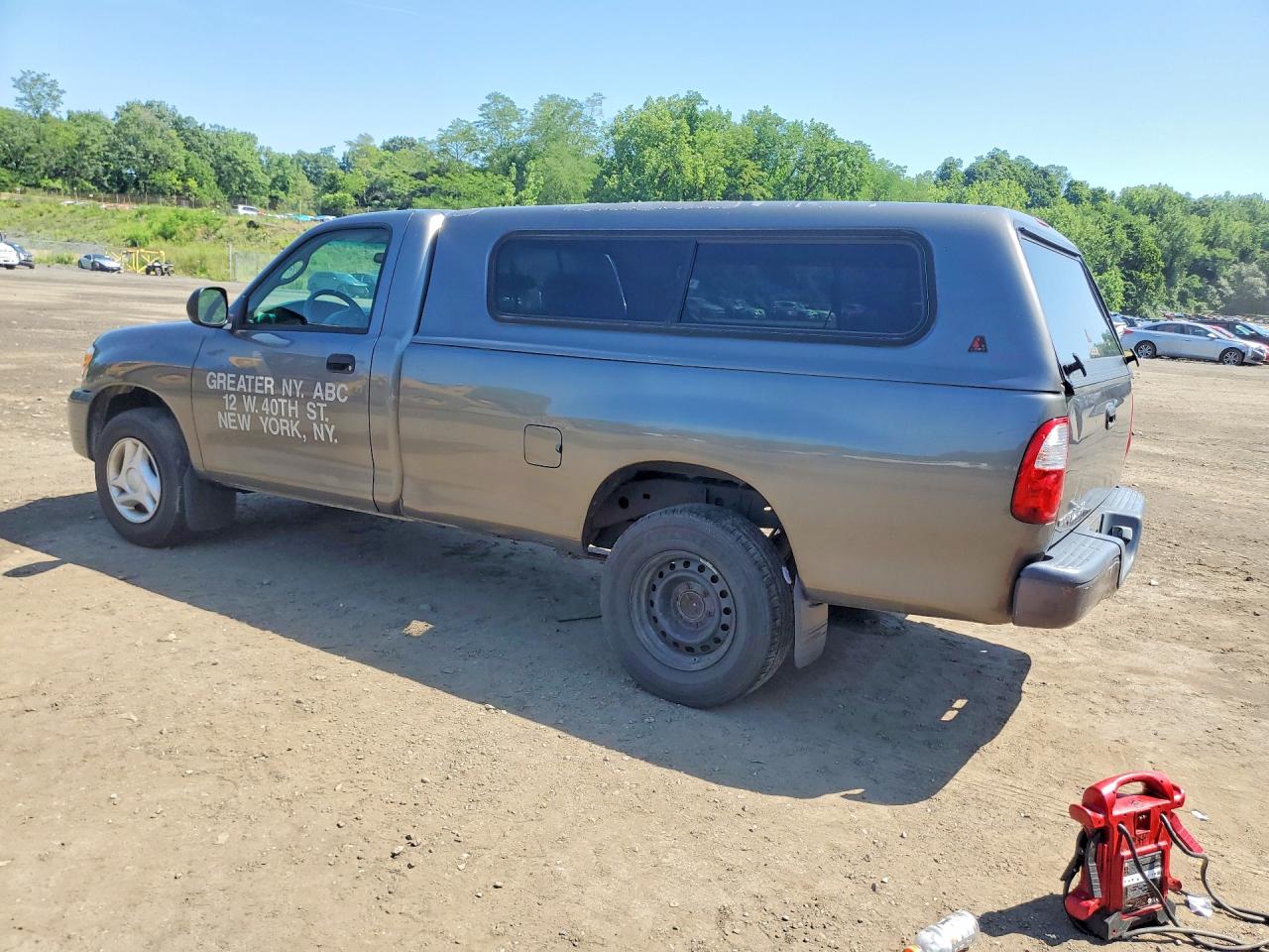 2006 Toyota Tundra Base Brown vin: 5TBJU32116S458919