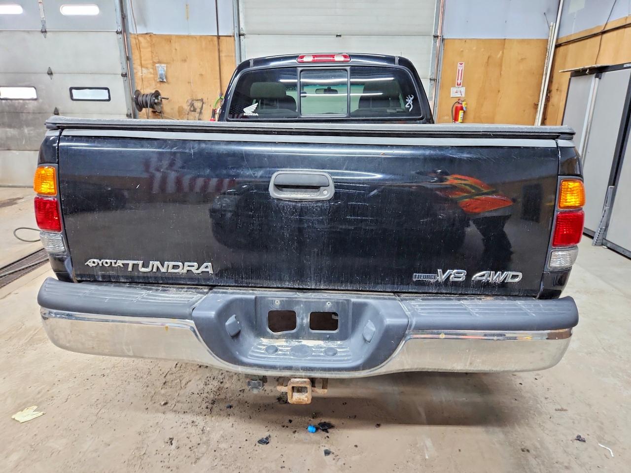 2002 Toyota Tundra Sr5 V8 Black vin: 5TBBT44132S289958