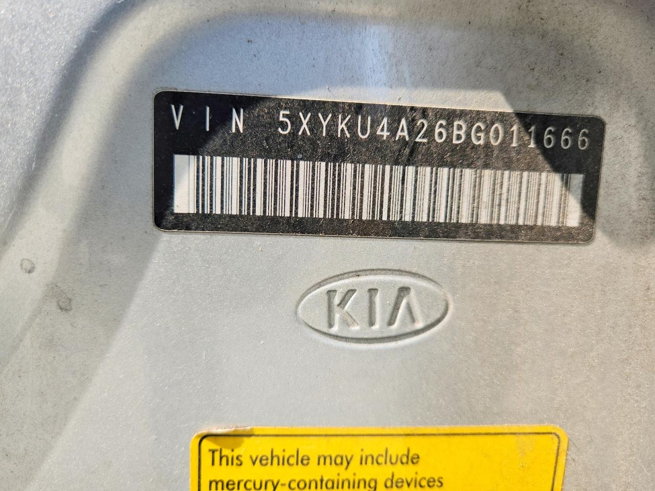 2011 Kia Sorento Ex Silver vin: 5XYKU4A26BG011666