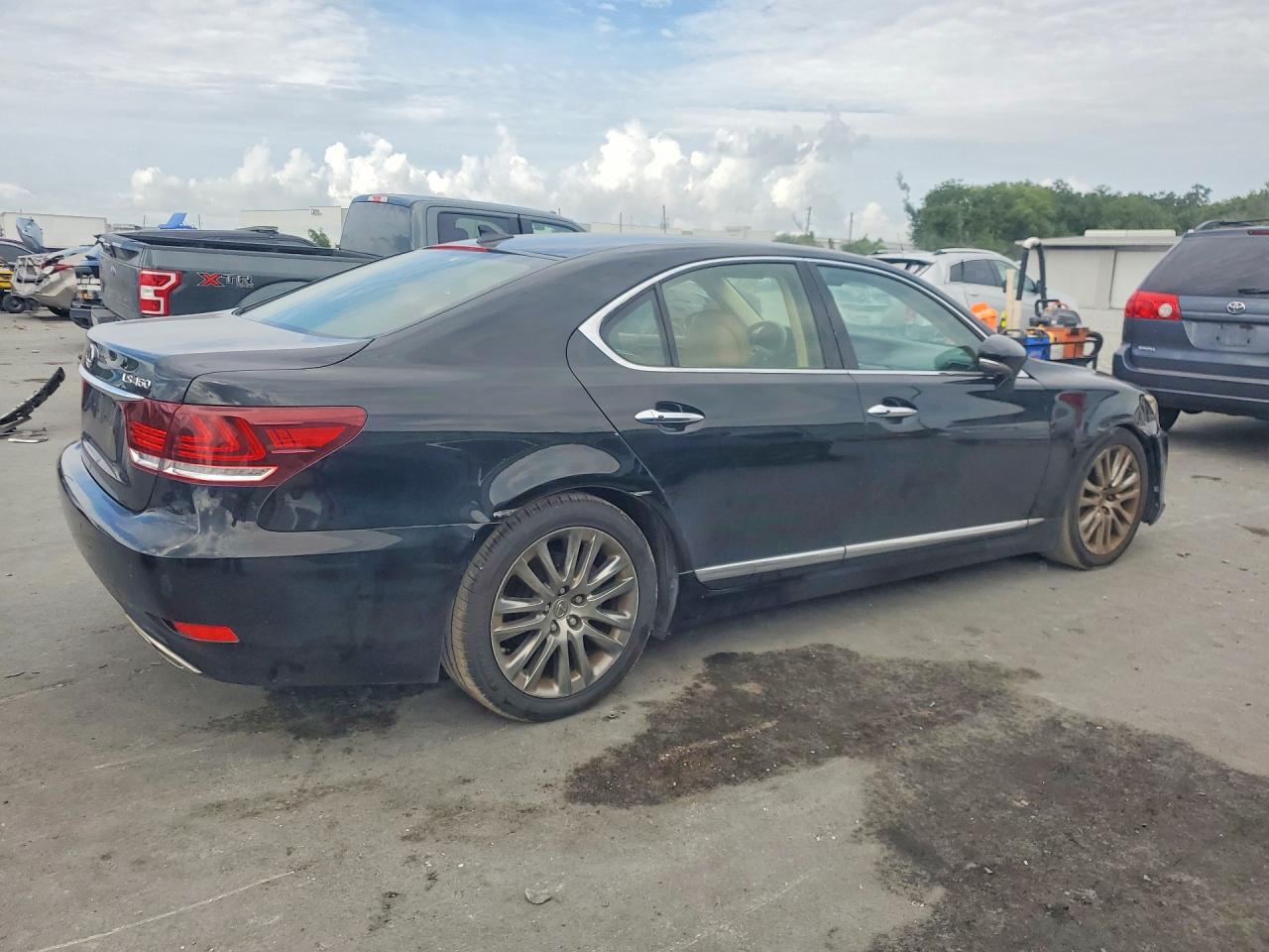 2013 Lexus Ls 460 Black vin: JTHBL5EF9D5115052