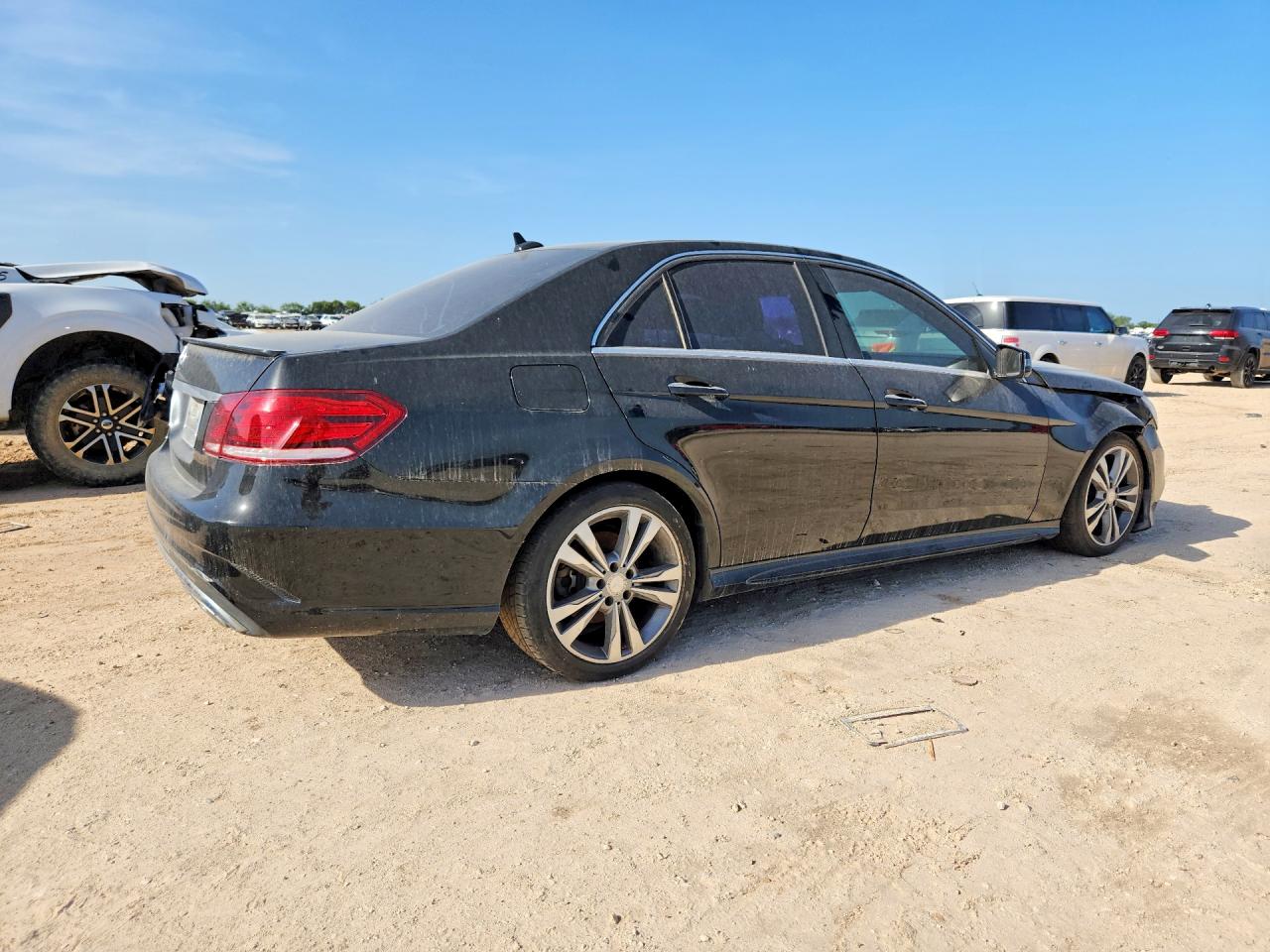 2014 Mercedes-benz E 350 Black vin: WDDHF5KB6EA895546