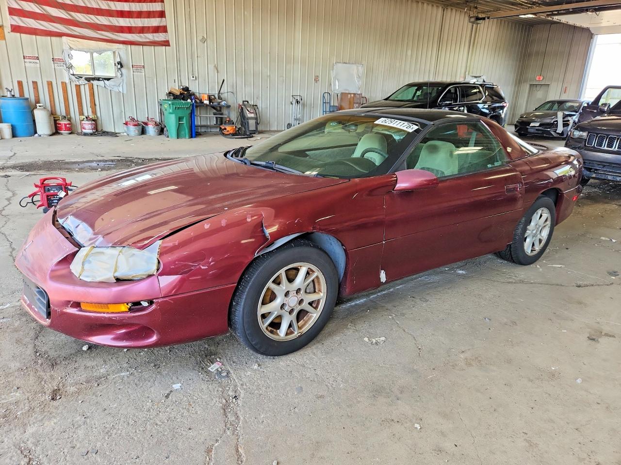 2001 Chevrolet Camaro Red vin: 2G1FP22K712141124
