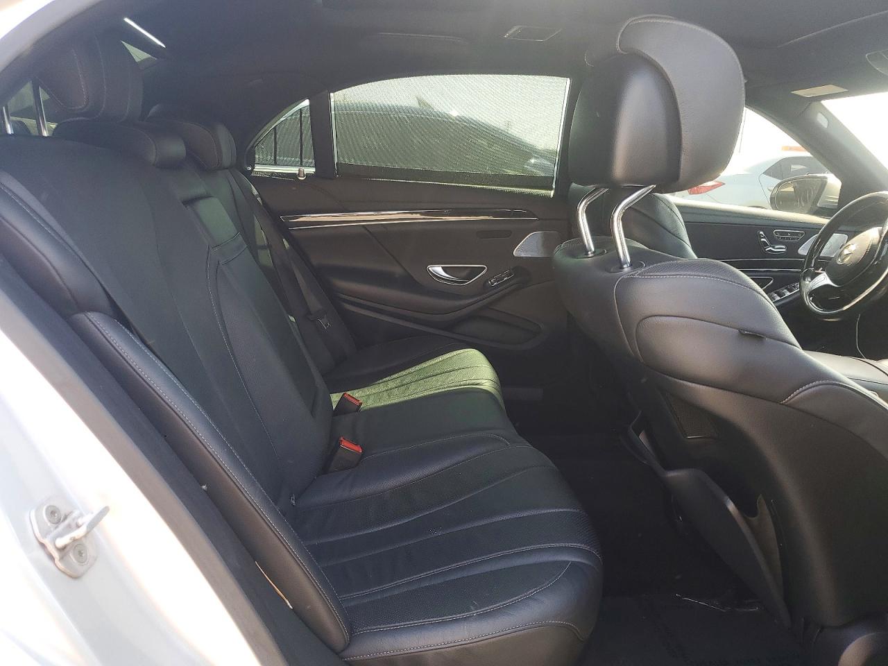 2014 Mercedes-benz S 550 4matic Silver vin: WDDUG8FB6EA054446