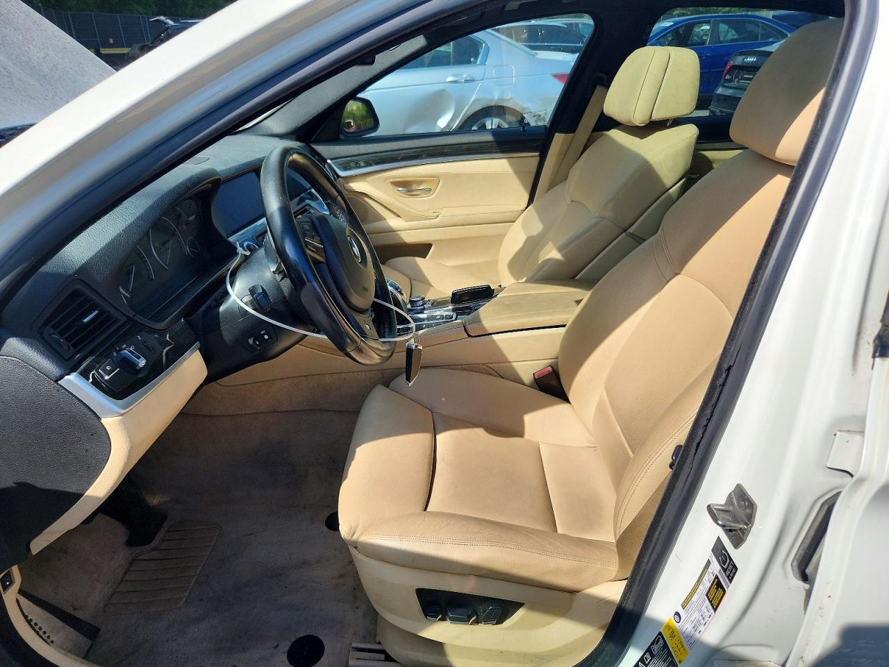 2013 Bmw 528 Xi White vin: WBAXH5C55DDW13433