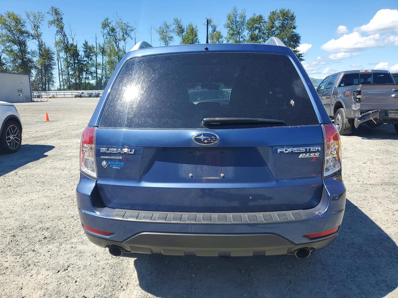 2011 Subaru Forester Touring Синий vin: JF2SHAGCXBH705319
