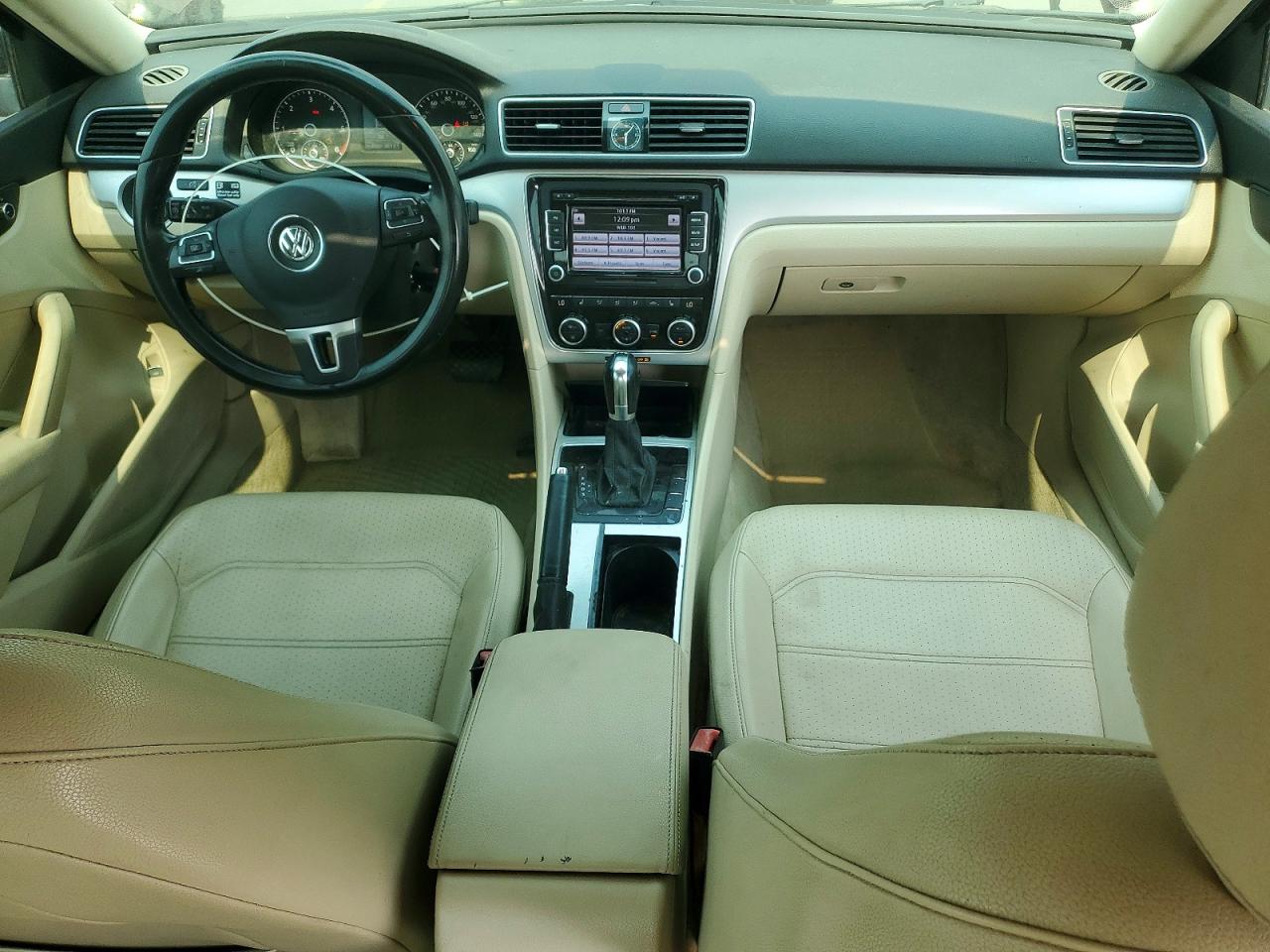 2012 Volkswagen Passat Se Burgundy vin: 1VWBN7A35CC010423