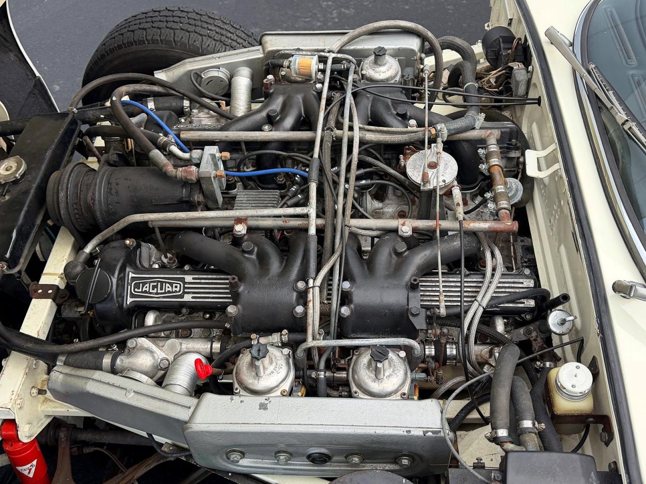1971 Jaguar E - Type White vin: 1S71298BW