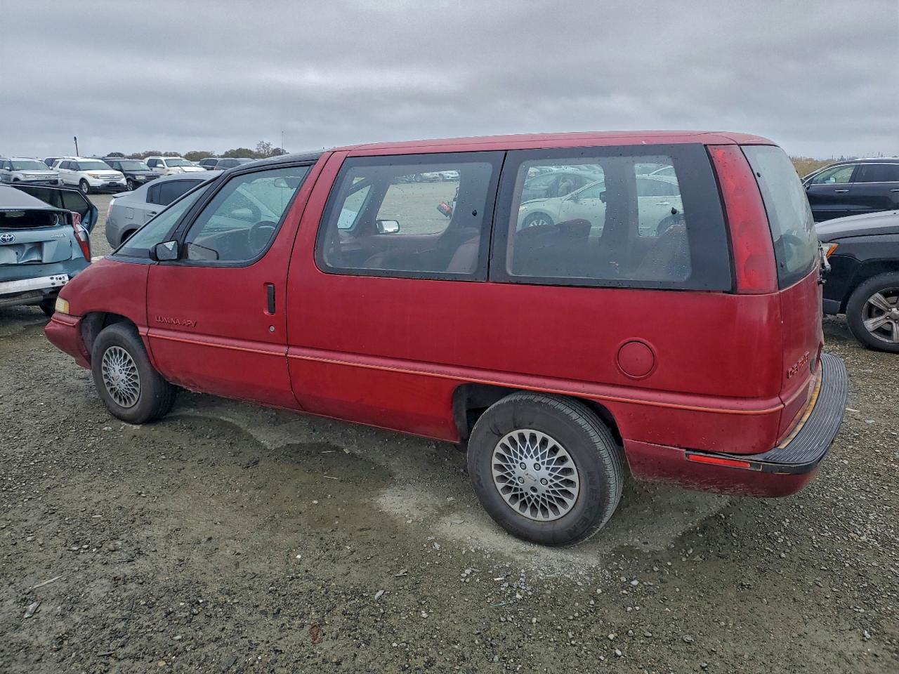 1990 Chevrolet Lumina Apv Бордовый vin: 1GNCU06D0LT141091