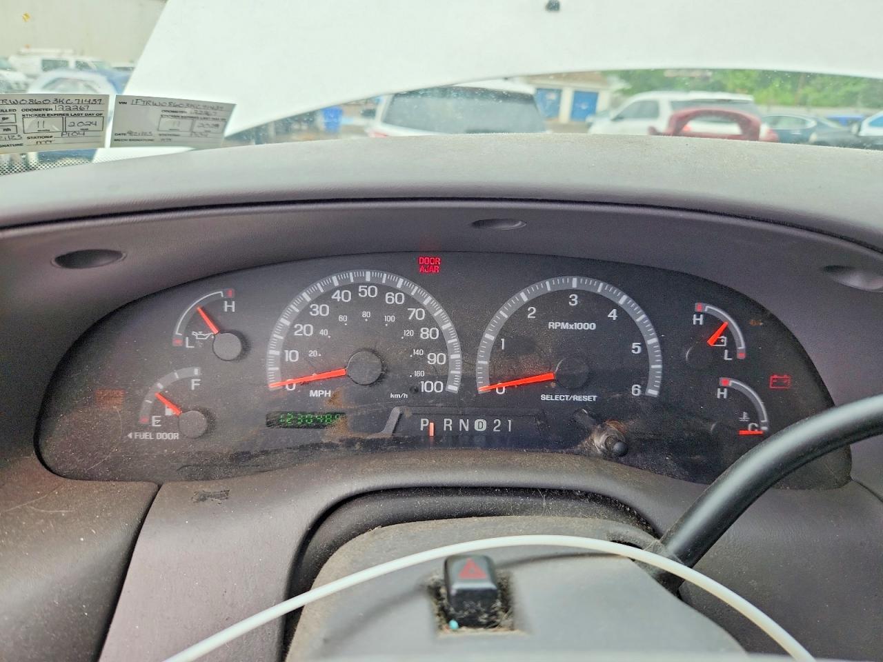 2003 Ford F150 Supercrew White vin: 1FTRW08603KC71437