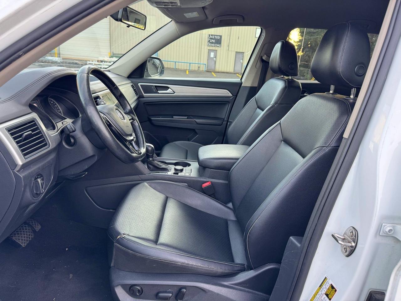 2018 Volkswagen Atlas Se White vin: 1V2KR2CA3JC572144