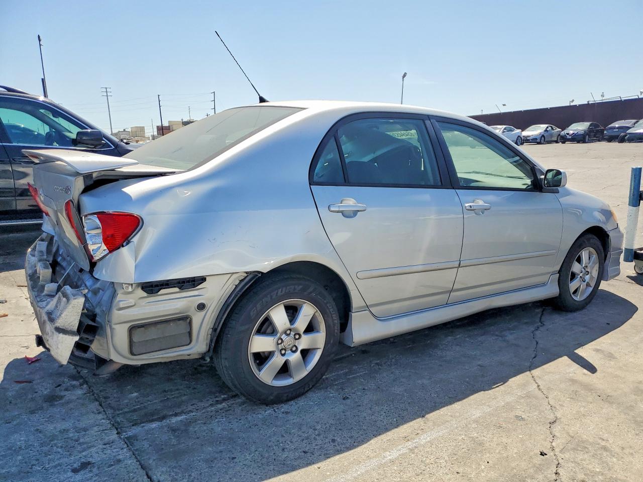2005 Toyota Corolla S Silver vin: 1NXBR32E05Z553185