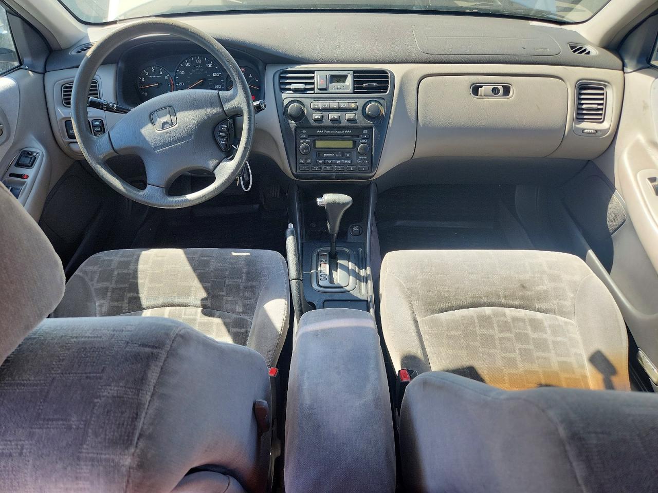 2001 Honda Accord Ex Silver vin: JHMCG66831C021853