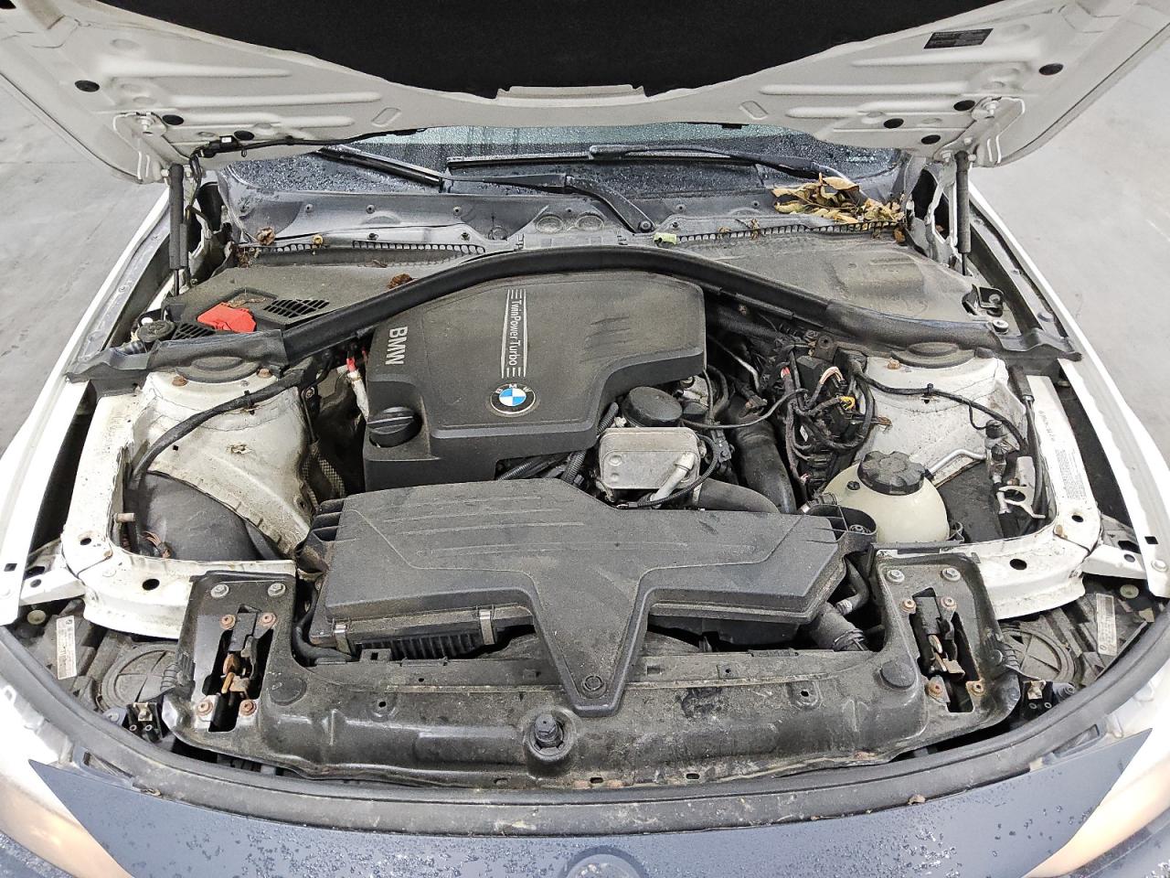 2013 Bmw 328 Xi Белый vin: WBA3B3C55DJ698277 Damage: Brakes, Worn, Repair Required