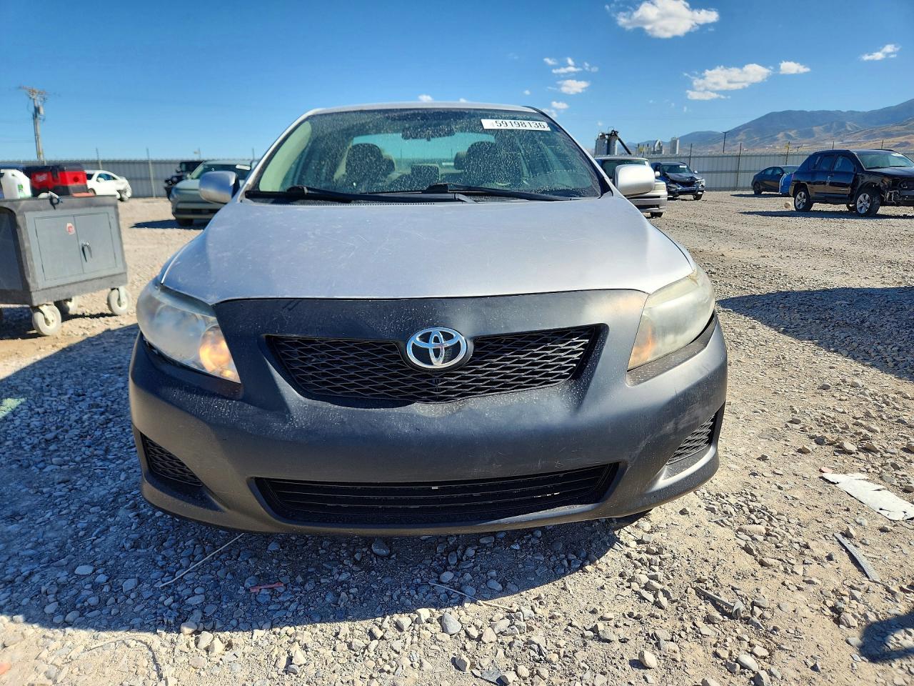 2010 Toyota Corolla Le Серебряный vin: 1NXBU4EE8AZ223840