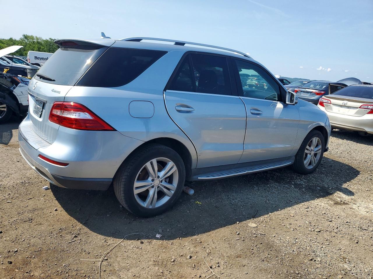 2014 Mercedes-benz Ml 350 4matic Серебряный vin: 4JGDA5HB8EA318687