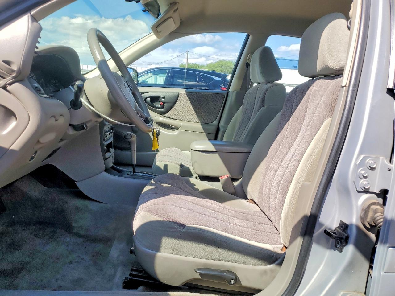 2000 Chevrolet Malibu Silver vin: 1G1ND52J9Y6150557