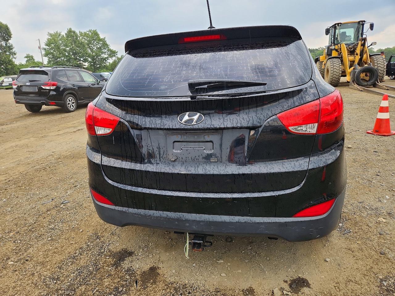 2011 Hyundai Tucson Gl Золотой vin: KM8JT3AB5BU294628