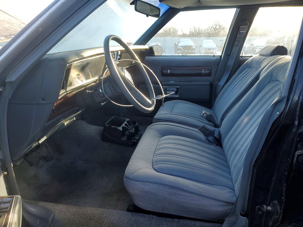 1988 Chevrolet Caprice Classic Black vin: 1G1BN81Y9JR181506
