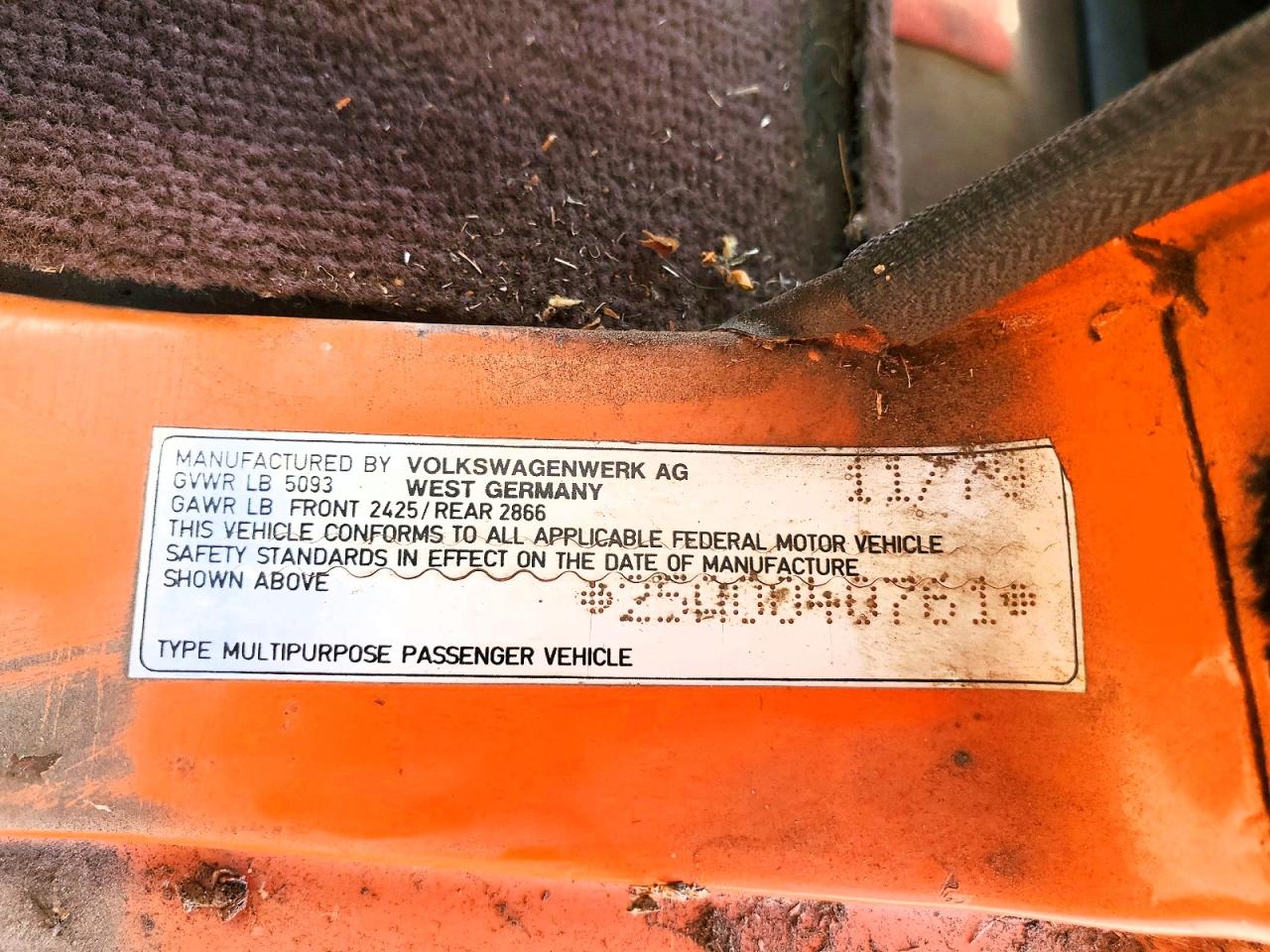 1980 Volkswagen Vanagon Оранжевый vin: 25A0040761
