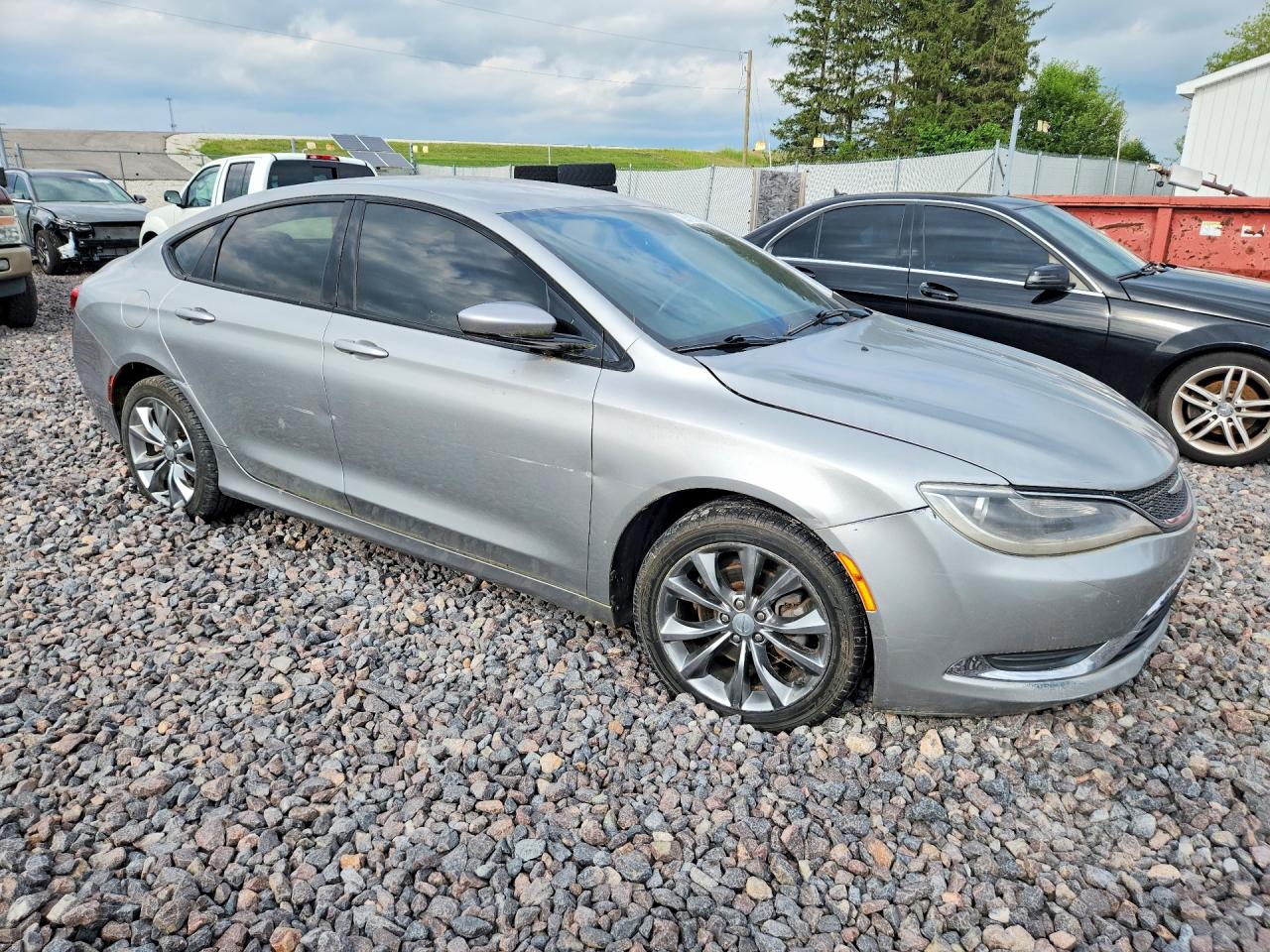 2015 Chrysler 200 S Silver vin: 1C3CCCBB2FN559716