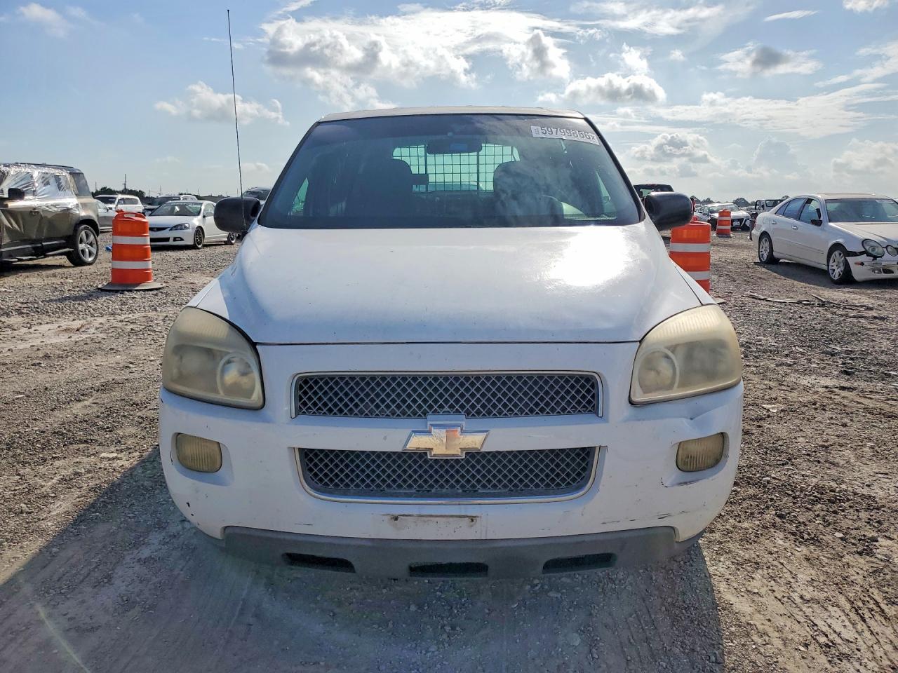 2008 Chevrolet Uplander Incomplete White vin: 1GBDV13W68D116420
