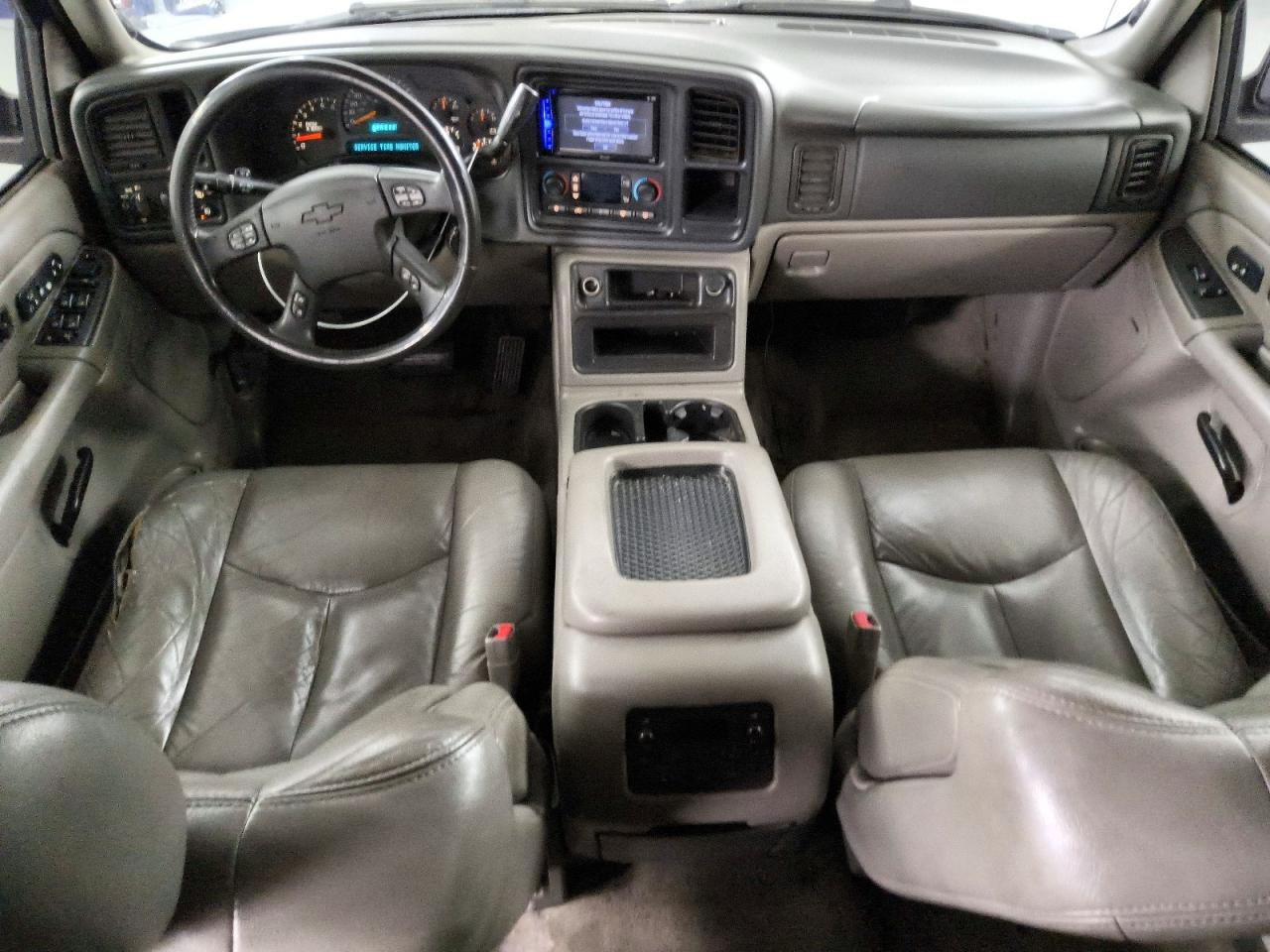 2004 Chevrolet Tahoe C1500 Tan vin: 1GNEC13T54R174096