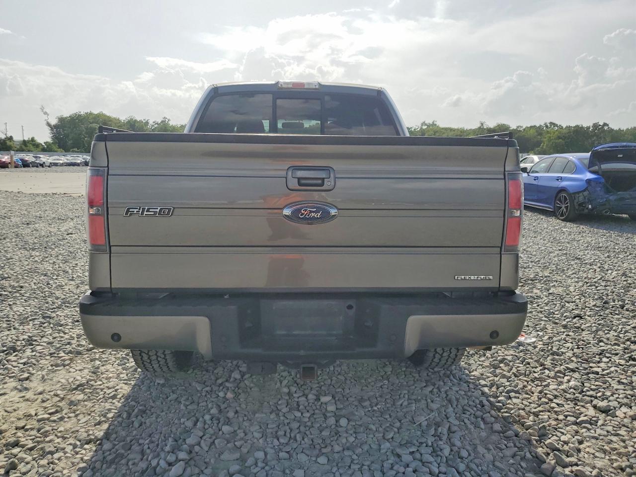 2011 Ford F150 Supercrew Gray vin: 1FTFW1EF1BFB29652