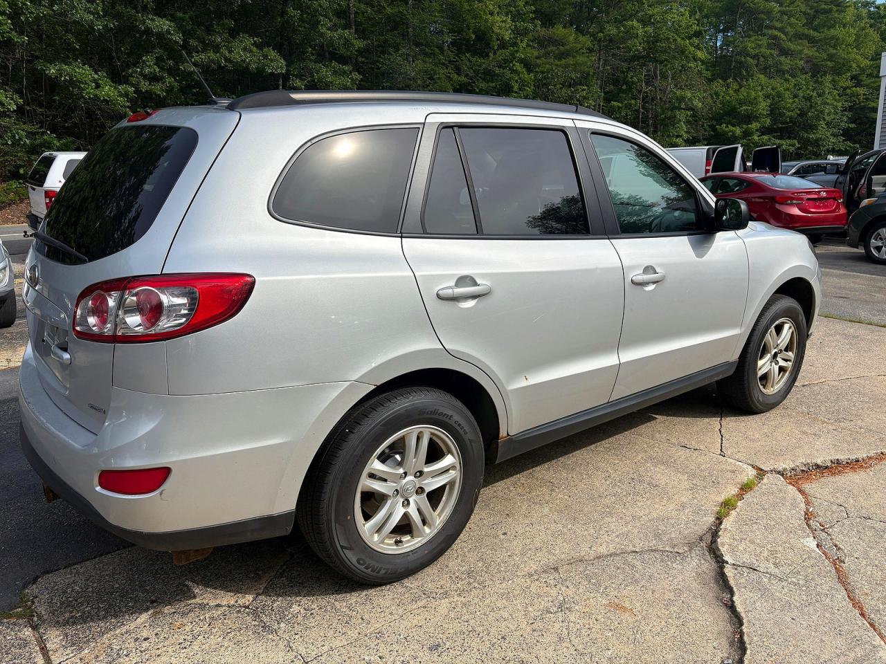 2012 Hyundai Santa Fe Gls Gray vin: 5XYZGDAB9CG103362