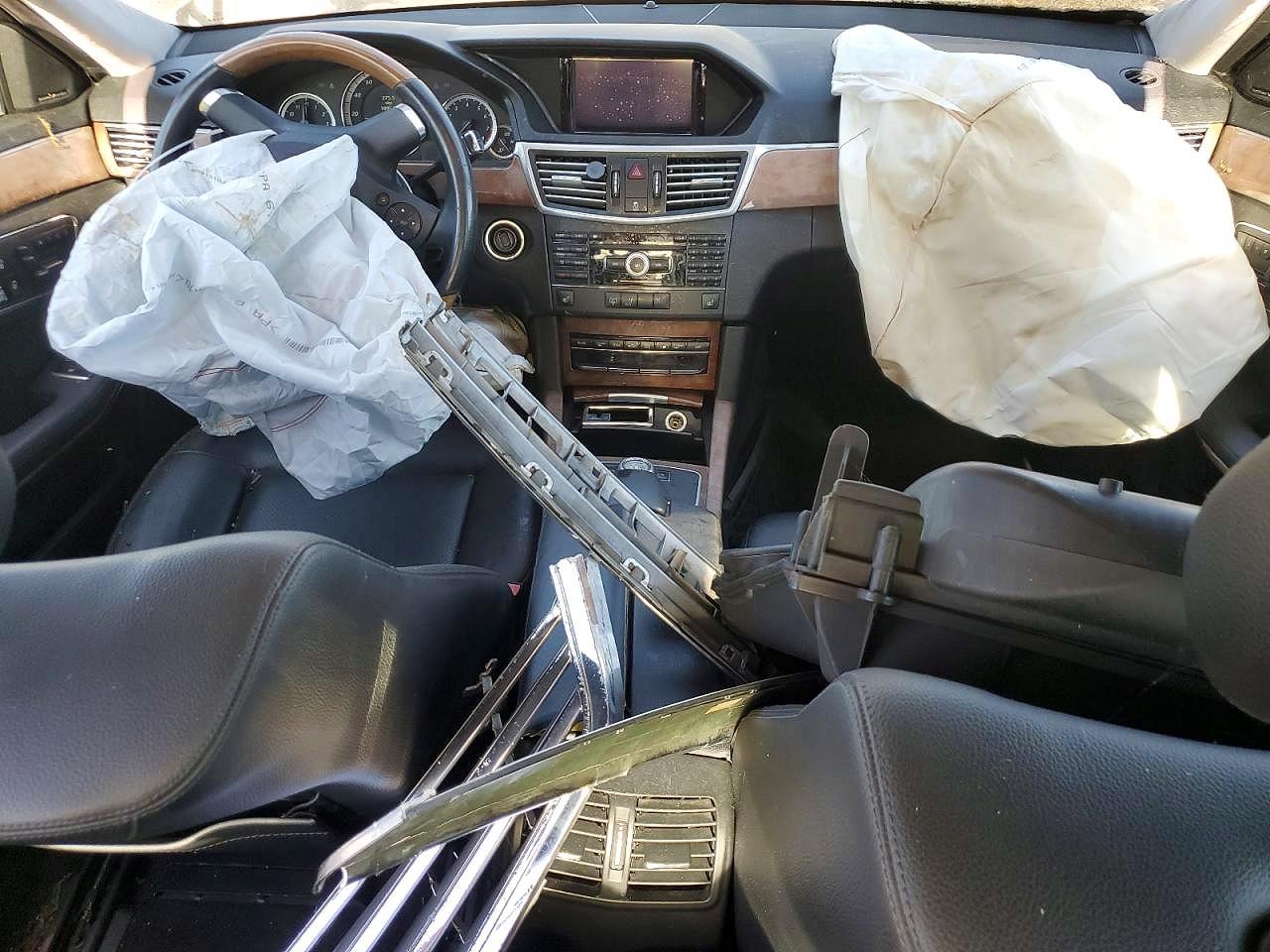 2010 Mercedes-benz E 350 Серый vin: WDDHF5GBXAA205008