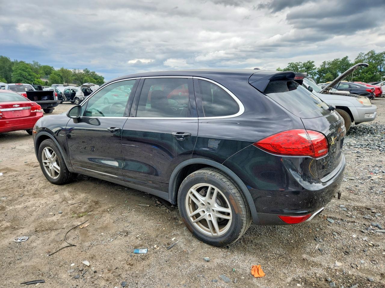 2013 Porsche Cayenne Black vin: WP1AF2A26DLA37443