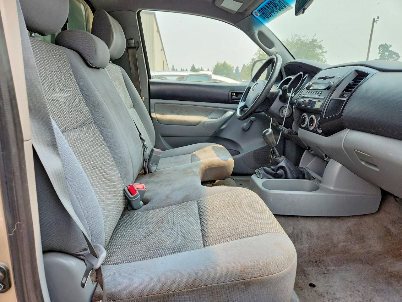 2008 Toyota Tacoma Base Tan vin: 5TEPX42N18Z480247