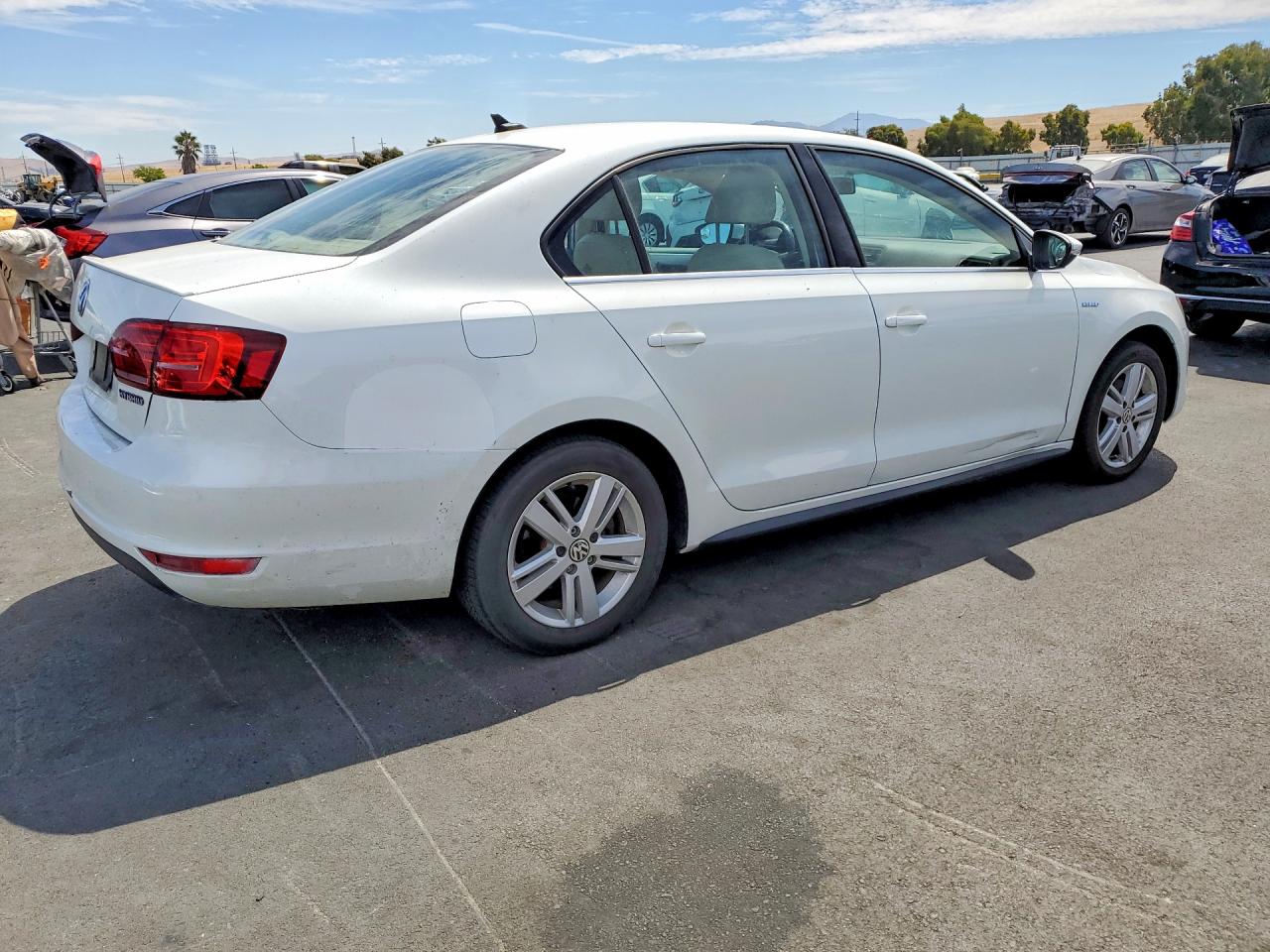 2013 Volkswagen Jetta Hybrid White vin: 3VW637AJ3DM251211