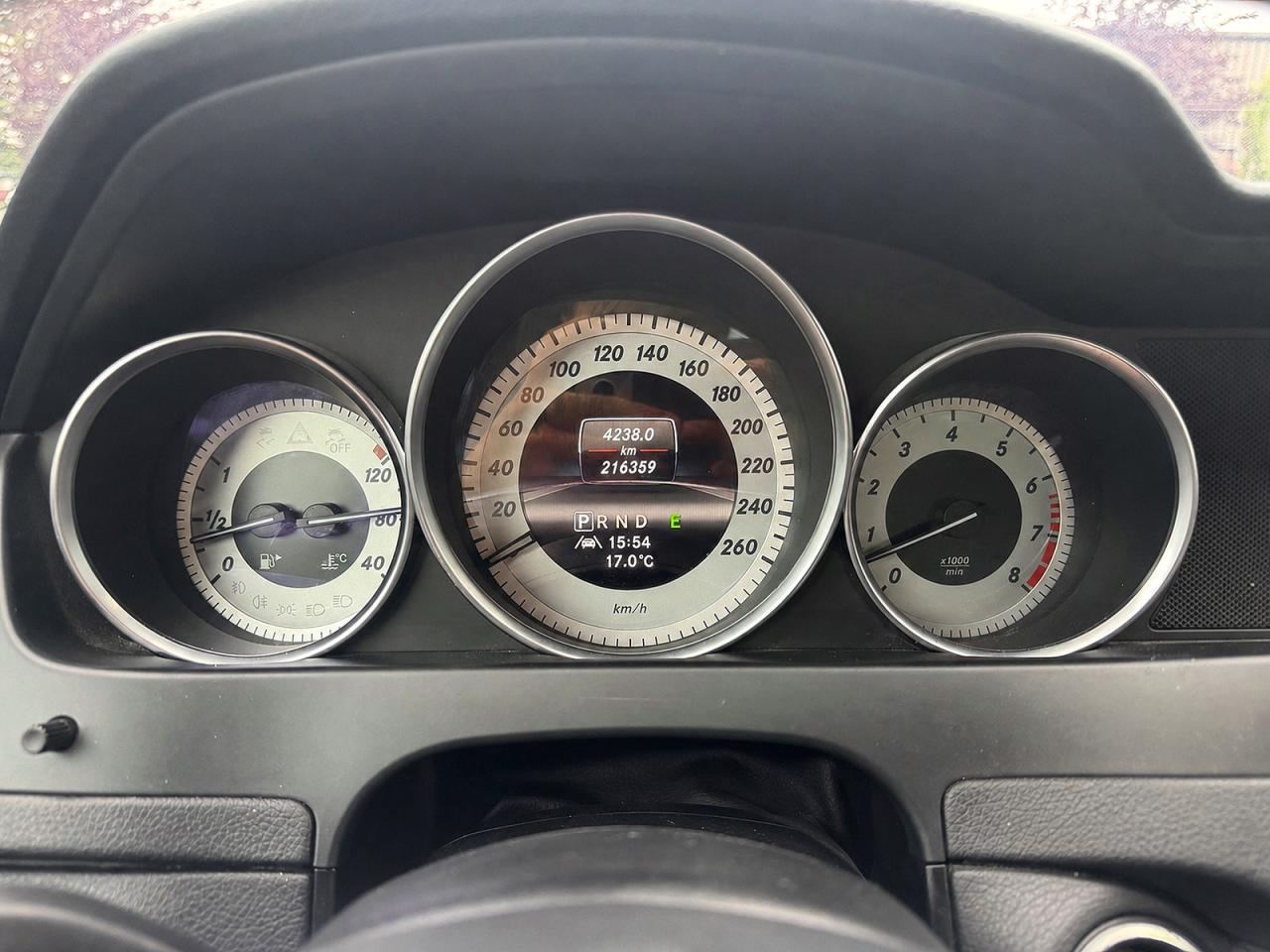 2013 Mercedes-benz C 350 4matic Black vin: WDDGF8JBXDA798184