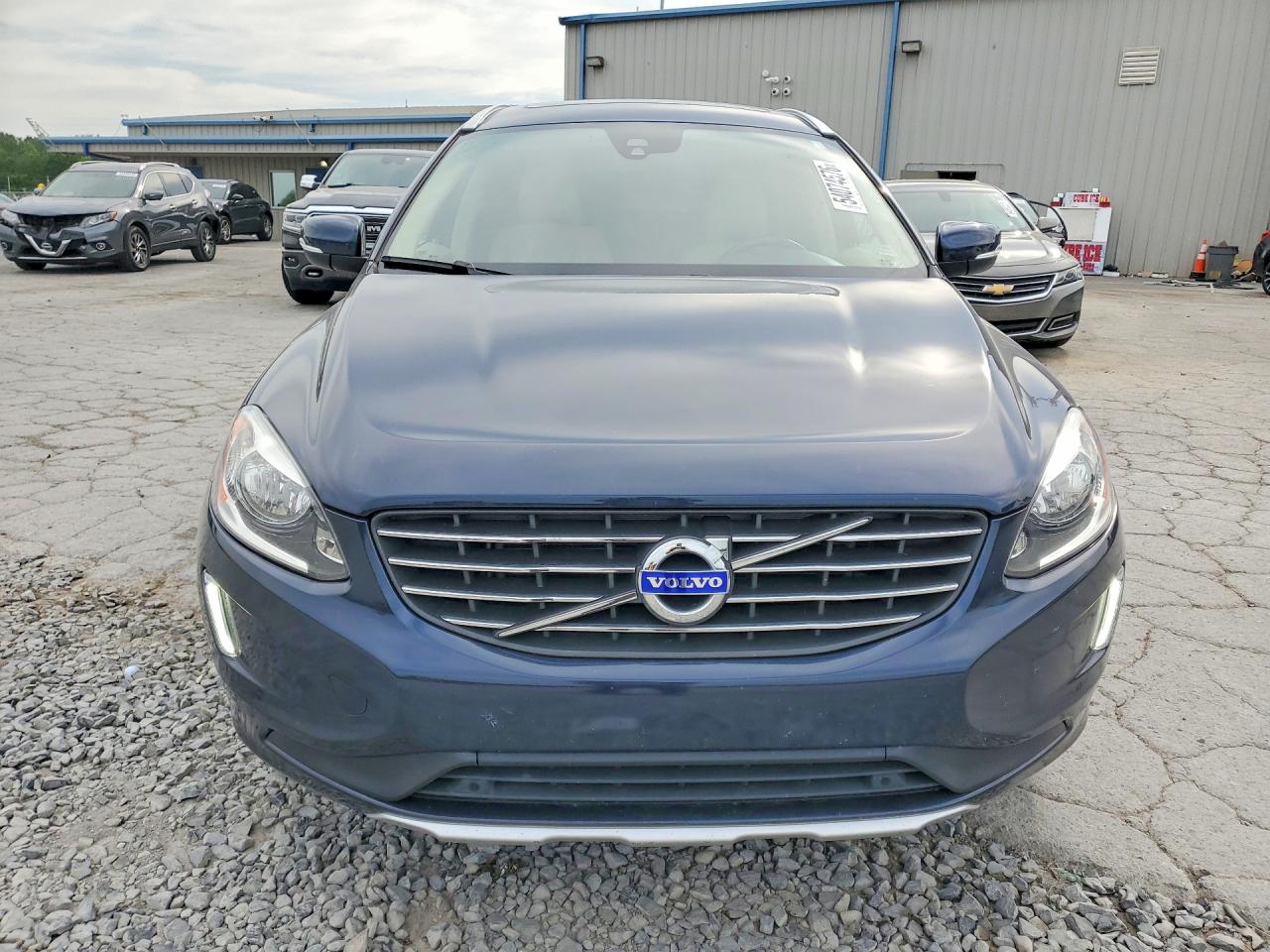 2015 Volvo Xc60 T5 Premier+ Blue vin: YV440MDC5F2619670