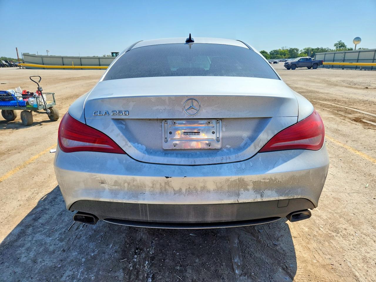 2014 Mercedes-benz Cla 250 Silver vin: WDDSJ4EB0EN040943