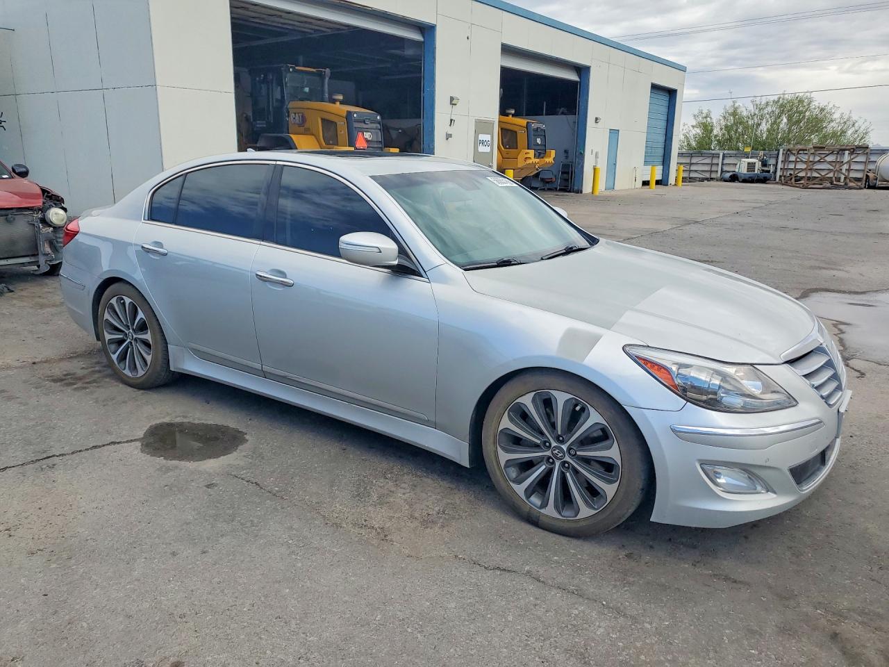 2012 Hyundai Genesis 5.0l Silver vin: KMHGC4DH8CU192757