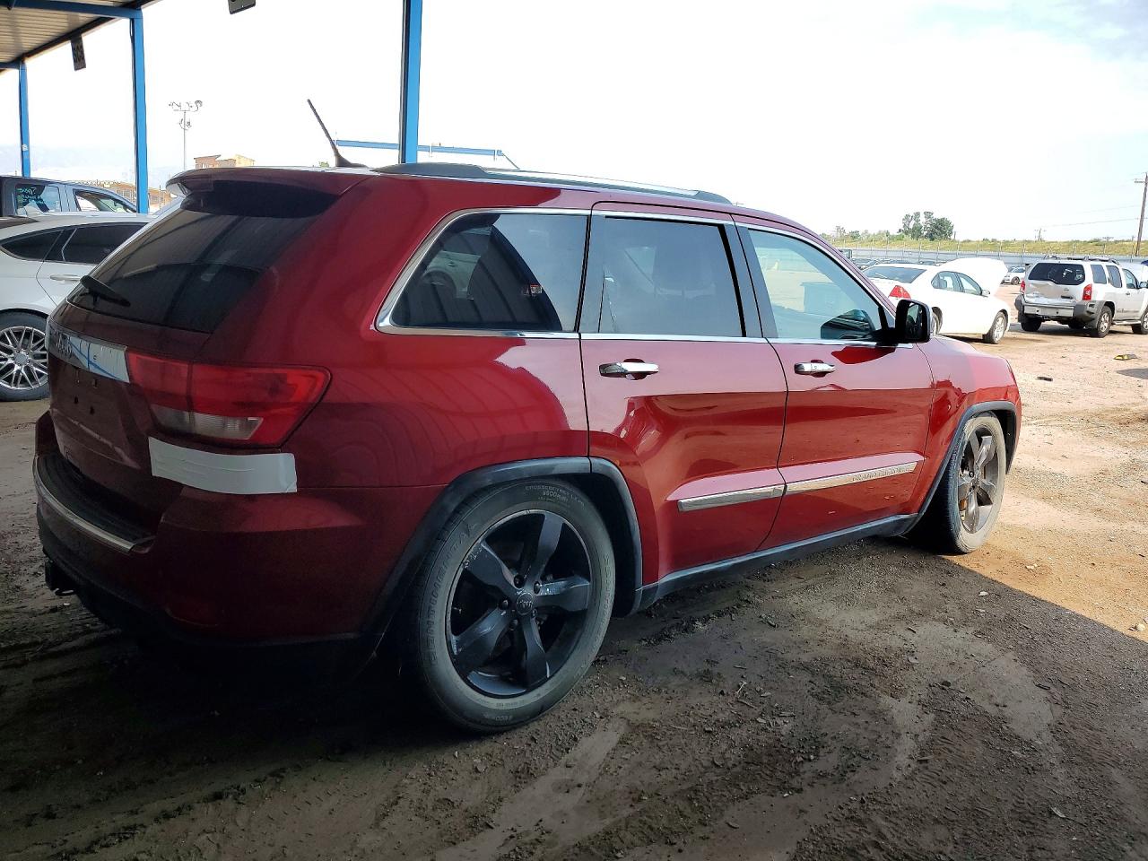 2011 Jeep Grand Cherokee Overland Red vin: 1J4RR6GTXBC596925