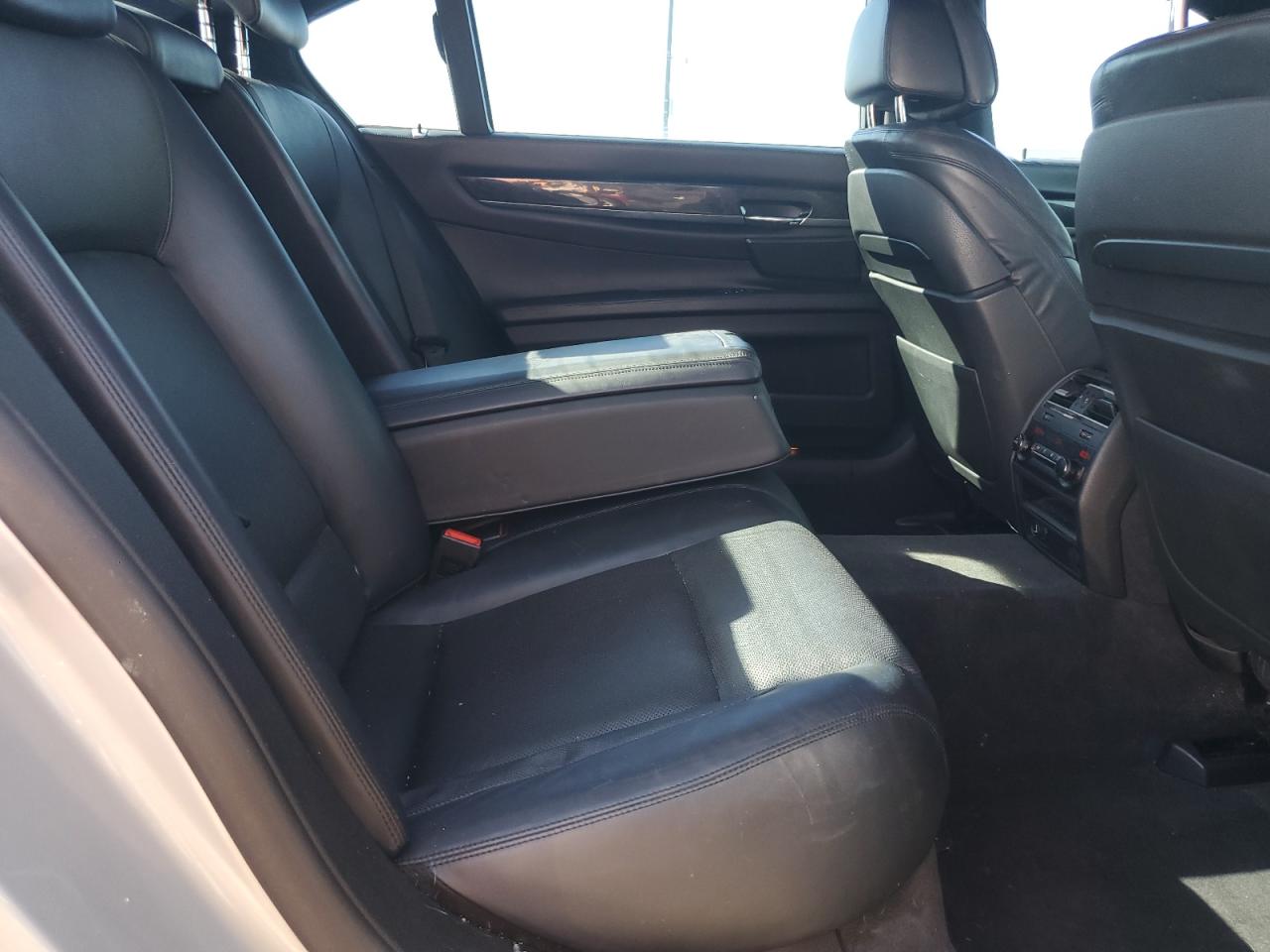 2014 Bmw 750 Li Silver vin: WBAYE8C5XED134442