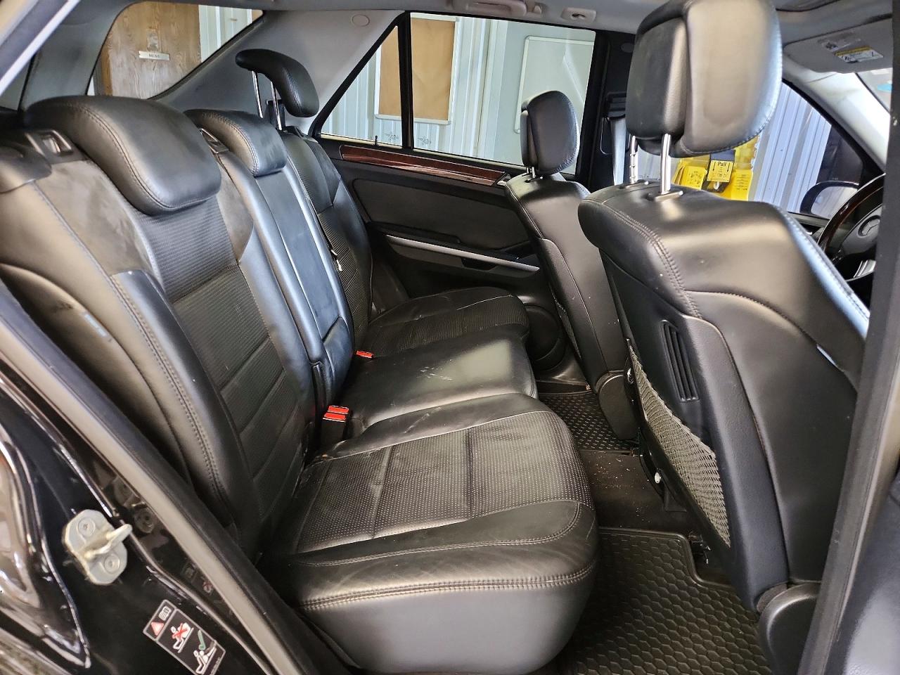 2007 Mercedes-benz Ml 63 Amg Черный vin: 4JGBB77E17A199878