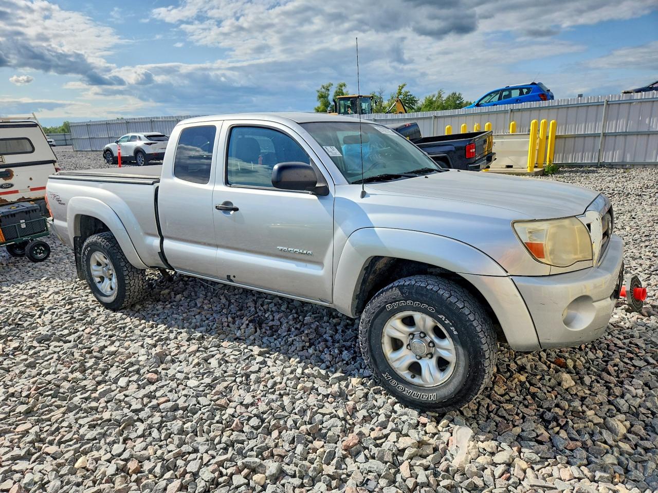 2007 Toyota Tacoma V6 Silver vin: 5TEUU42N27Z344798