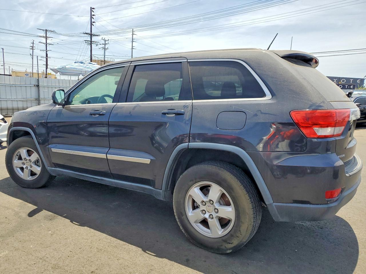 2013 Jeep Grand Cherokee Laredo Blue vin: 1C4RJEAG4DC648569