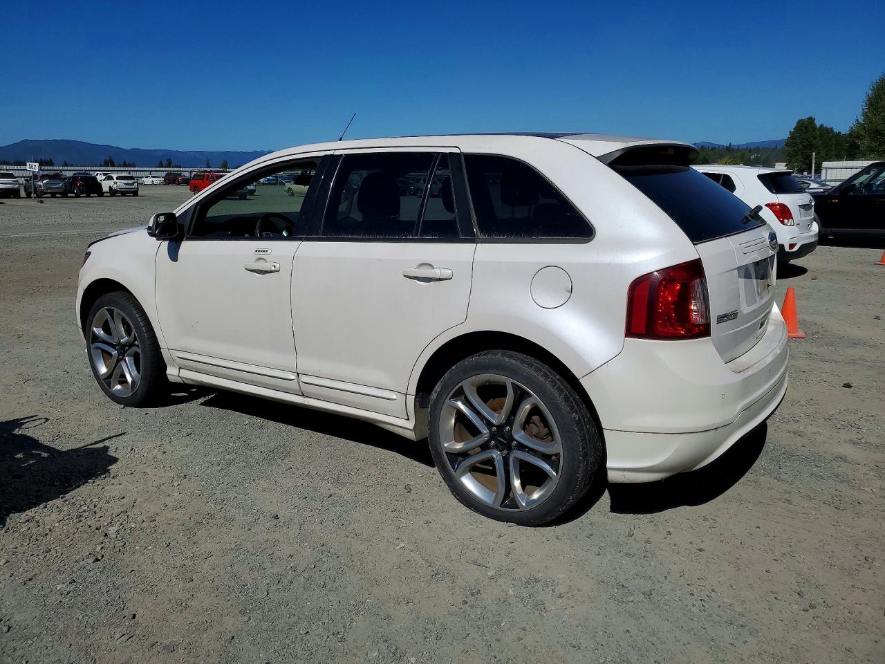 2013 Ford Edge Sport White vin: 2FMDK4AK7DBE00396