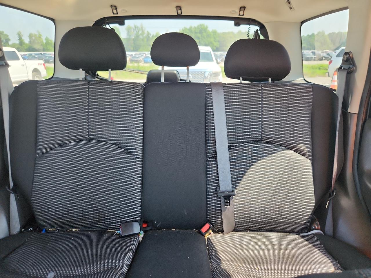 2006 Mazda Tribute S Gray vin: 4F2CZ04136KM29698
