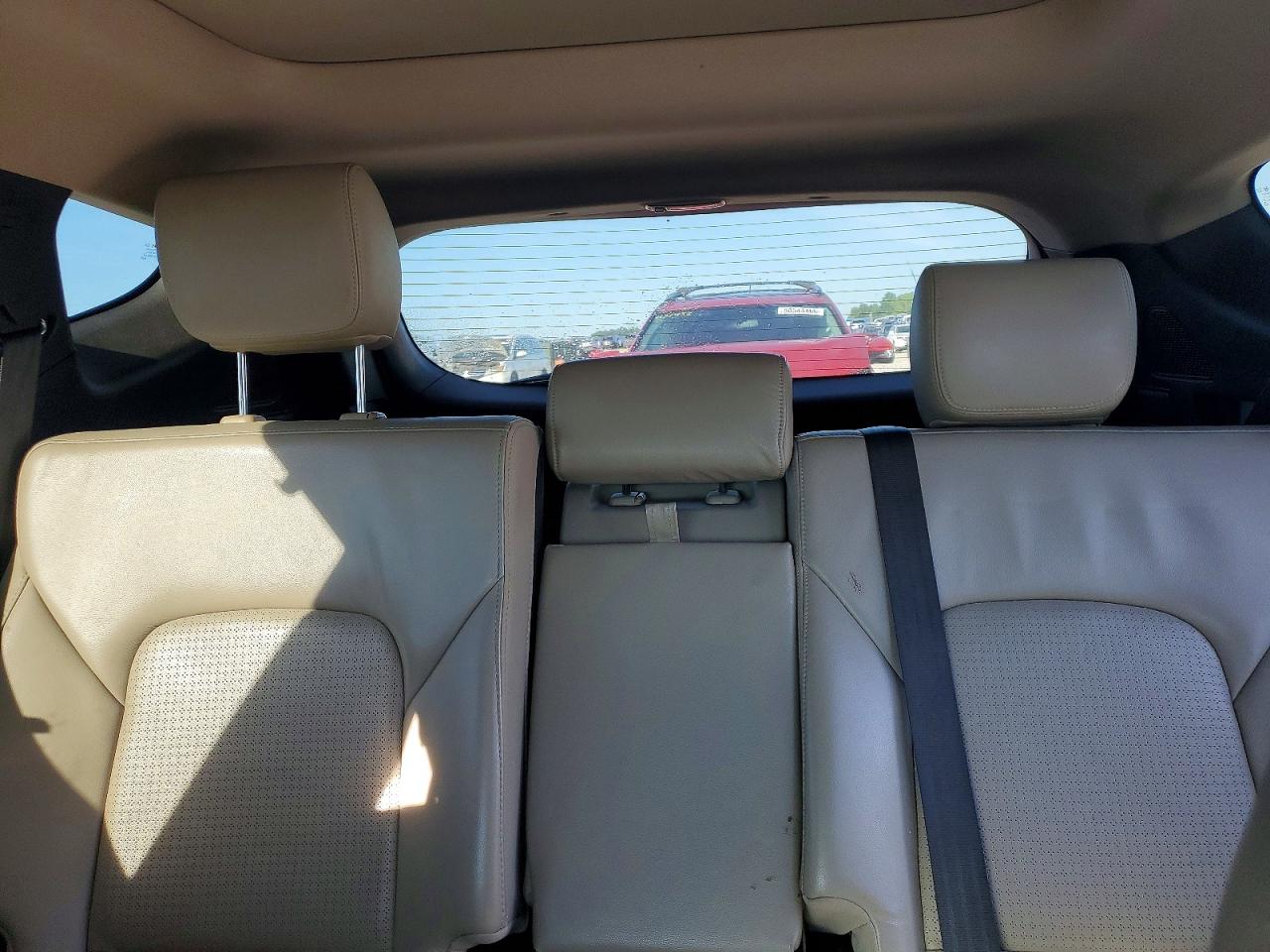 2013 Hyundai Santa Fe Sport 2.4l White vin: 5XYZU3LBXDG044968